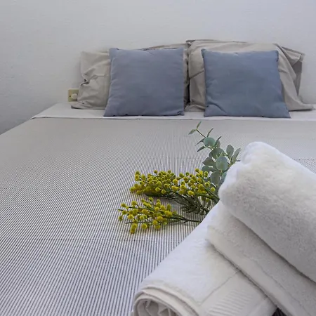 Playa Edificio Rumbo Apartman